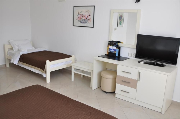 Imagen de la habitación del Hotel Perla, Herceg Novi. Foto 8