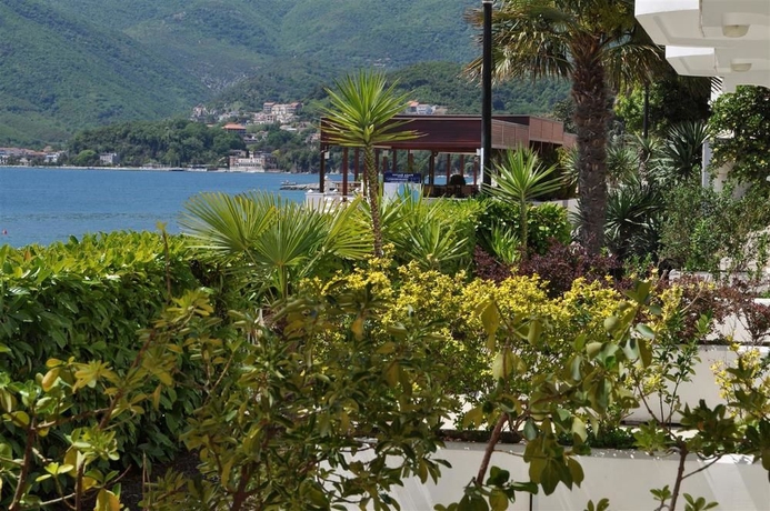 Imagen de la habitación del Hotel Perla, Herceg Novi. Foto 9