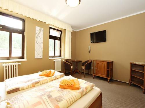 Imagen de la habitación del Hotel Perla Jizery. Foto 9