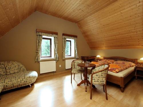 Imagen de la habitación del Hotel Perla Jizery. Foto 10