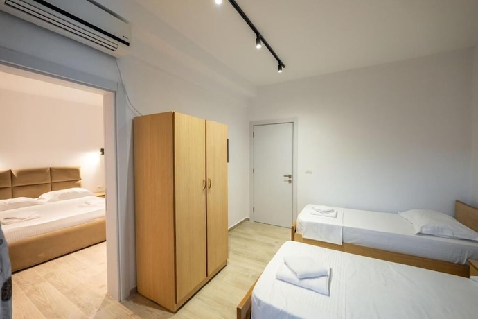 Imagen de la habitación del Hotel Perla Ksamil. Foto 8