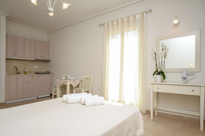 Imagen de la habitación del Hotel Perla, Maragkas. Foto 10