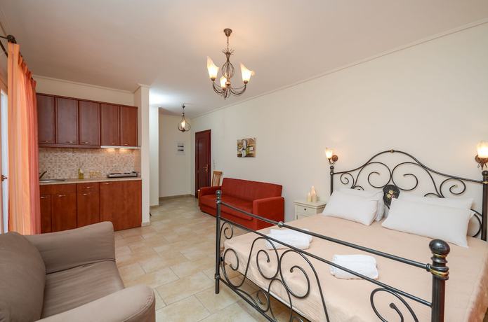 Imagen de la habitación del Hotel Perla, Maragkas. Foto 17
