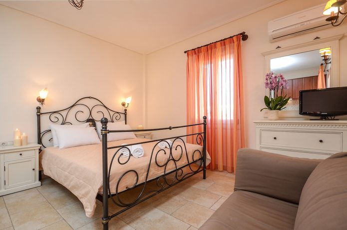 Imagen de la habitación del Hotel Perla, Maragkas. Foto 18