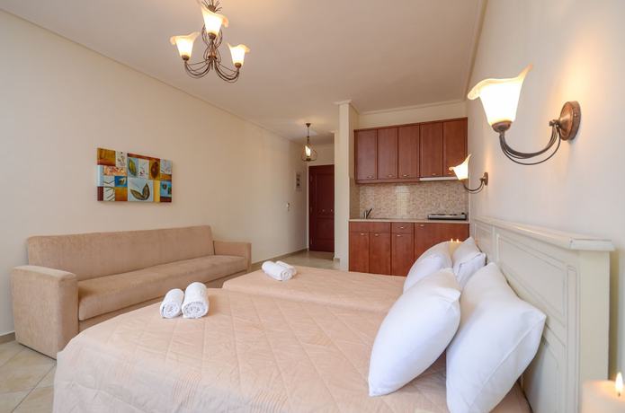 Imagen de la habitación del Hotel Perla, Maragkas. Foto 19