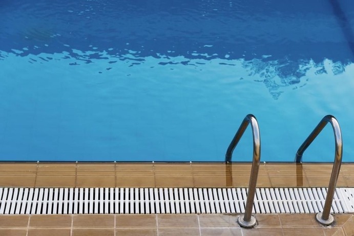 Imagen de la piscina del Hotel Perla Marina, Rodas. Foto 15