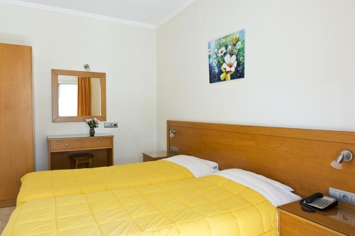 Imagen de la habitación del Hotel Perla Marina, Rodas. Foto 6