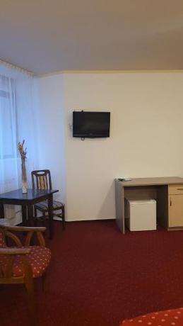 Imagen de la habitación del Hotel Perla Oltului. Foto 20