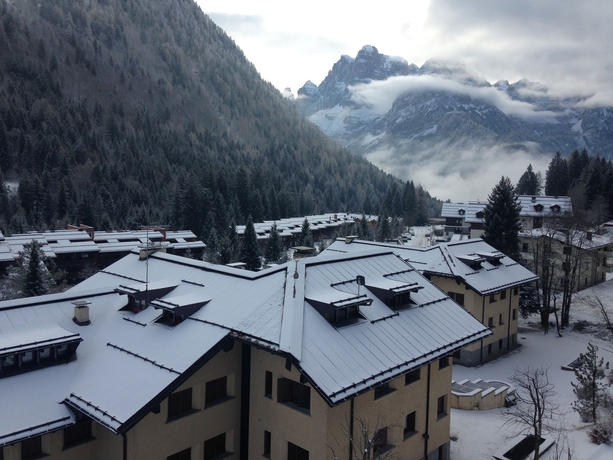 Imagen de la habitación del Hotel Perla, Patascoss. Foto 6