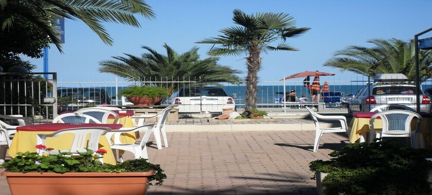 Imagen general del Hotel Perla, Ponte Nina. Foto 1