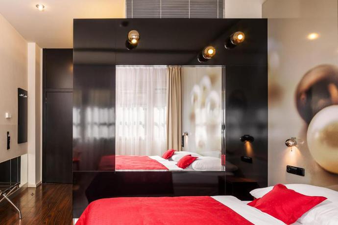 Imagen general del Hotel Perla, Praga. Foto 10