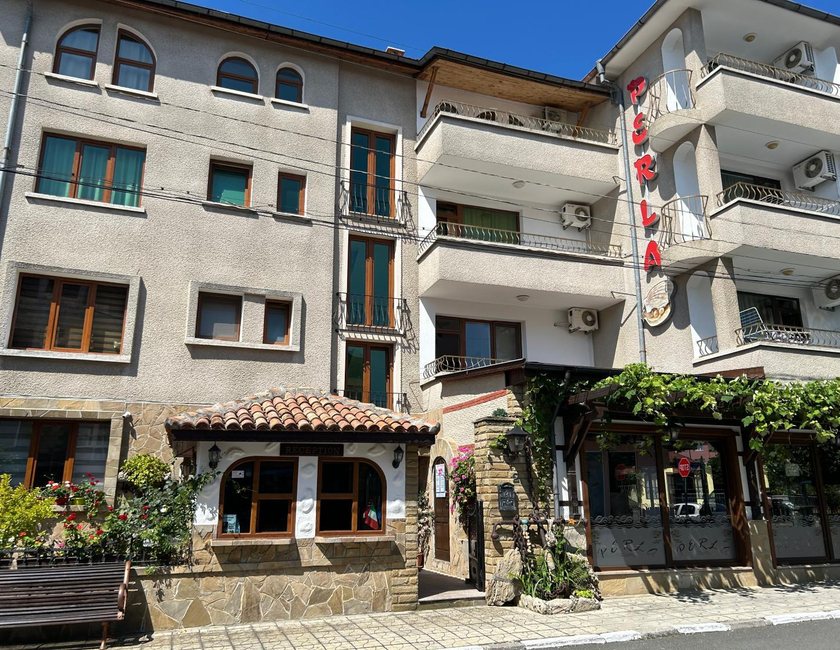 Imagen general del Hotel Perla, Ravda. Foto 1