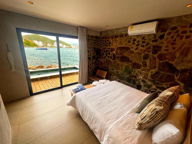 Imagen de la habitación del Hotel Perla Roca Boutique - Beach Front. Foto 3