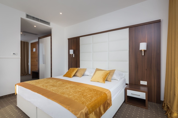 Imagen de la habitación del Hotel Perla, Rogoznica. Foto 3