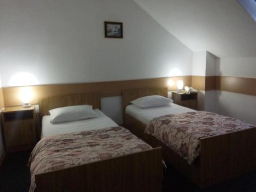 Imagen de la habitación del Hotel Perla, Satu mare. Foto 6