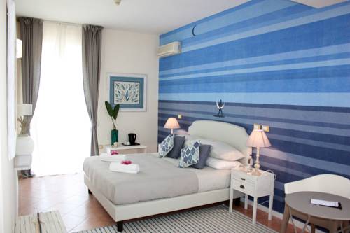 Imagen general del Hotel Perla, Squinzano. Foto 1