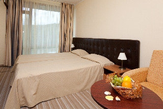 Imagen de la habitación del Hotel Perla Sun Park Hotel. Foto 7