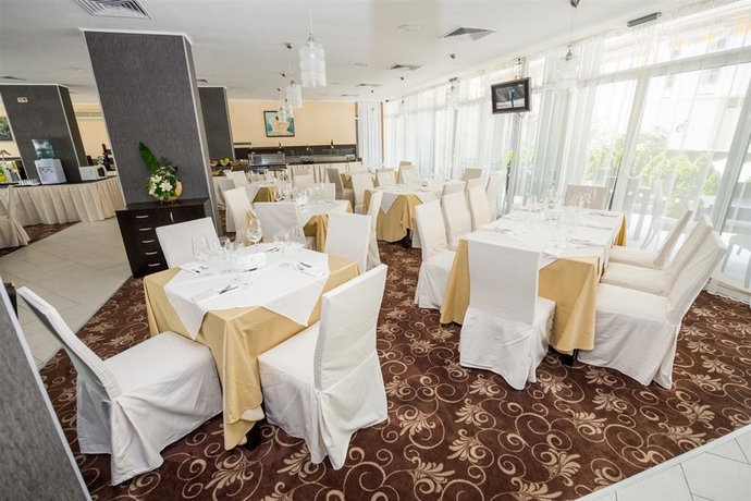 Imagen general del Hotel Perla, Sunny Beach. Foto 13
