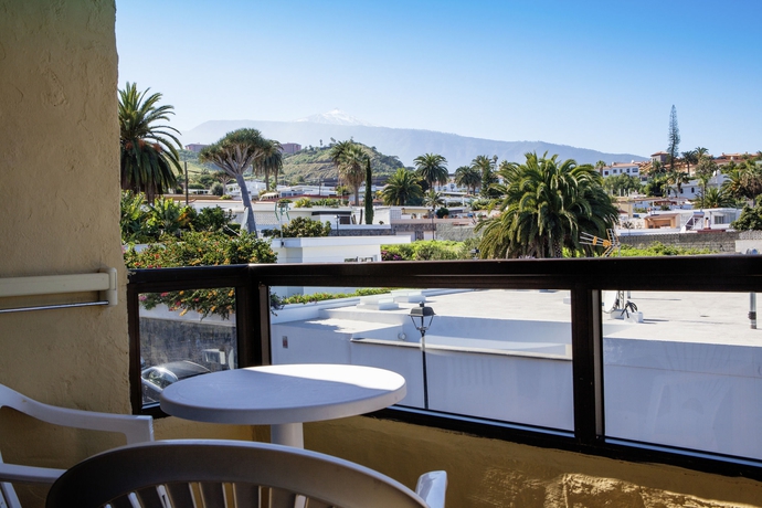 Imagen de la habitación del Hotel Perla Tenerife. Foto 10