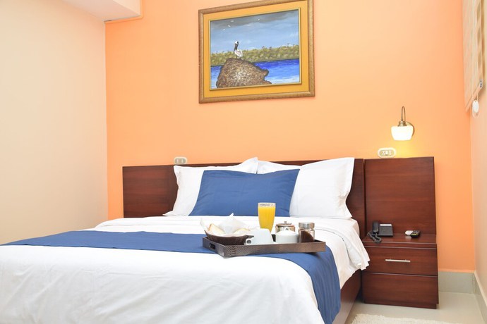 Imagen de la habitación del Hotel Perla Verde, Esmeraldas. Foto 2