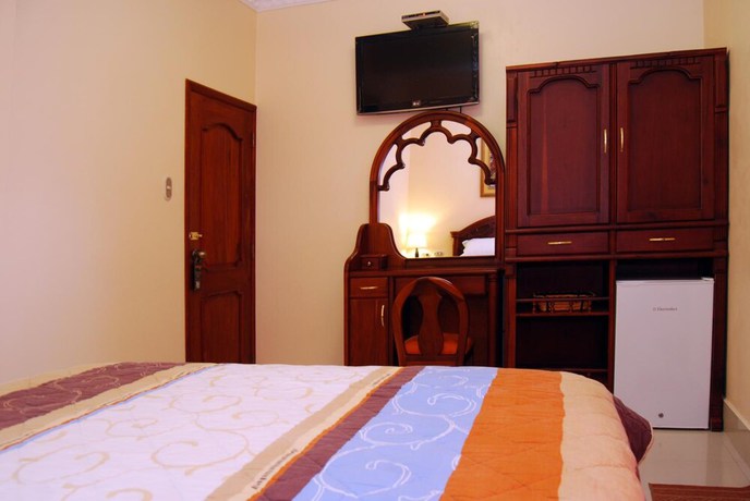 Imagen de la habitación del Hotel Perla Verde, Esmeraldas. Foto 14