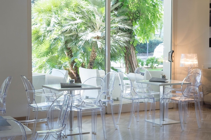 Imagen de los interiores del Hotel Perla Verde. Foto 19