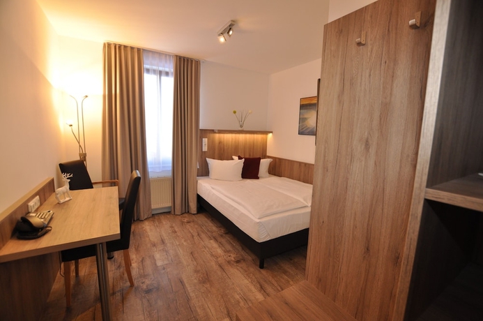 Imagen de la habitación del Hotel Perlach Allee. Foto 6