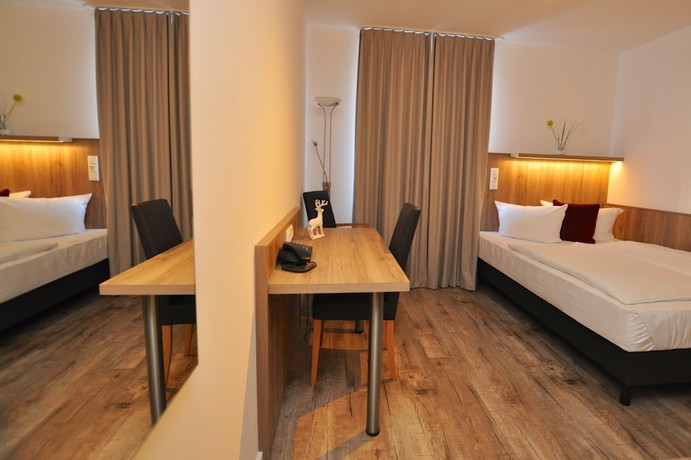 Imagen de la habitación del Hotel Perlach Allee. Foto 11