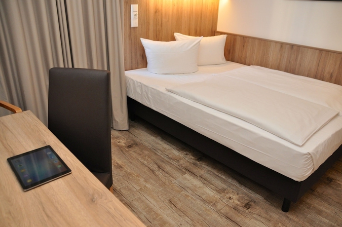 Imagen de la habitación del Hotel Perlach Allee. Foto 12