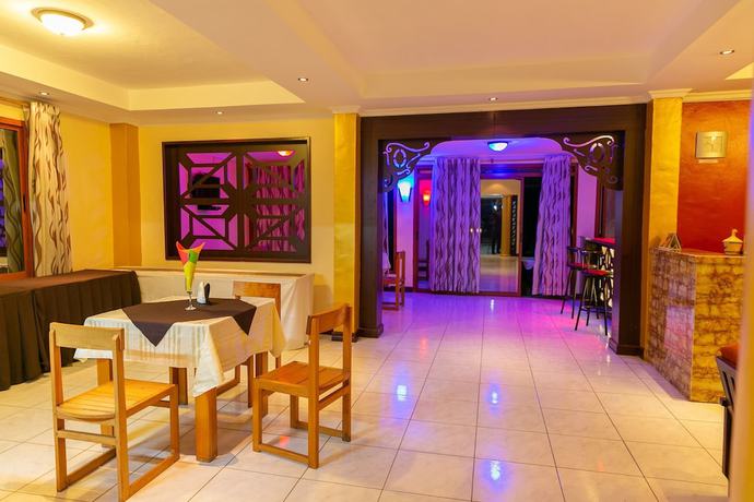 Imagen del bar/restaurante del Hotel Perle Boutique. Foto 3