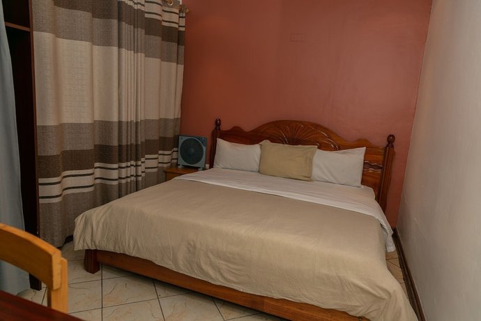 Imagen de la habitación del Hotel Perle Boutique. Foto 14