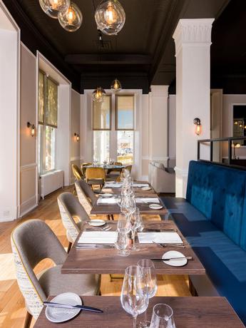 Imagen del bar/restaurante del Hotel Perle Oban and Spa. Foto 4