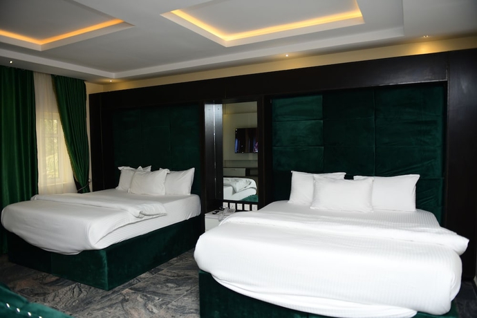 Imagen de la habitación del Hotel Perly Gate Residence. Foto 5