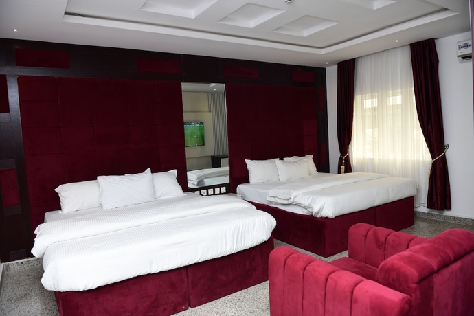 Imagen de la habitación del Hotel Perly Gate Residence. Foto 15