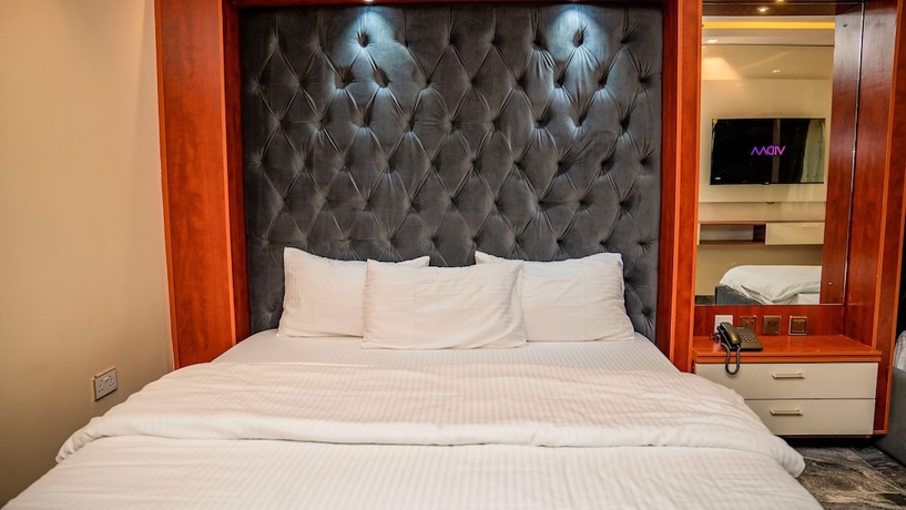 Imagen de la habitación del Hotel Perly Gate Residence. Foto 16