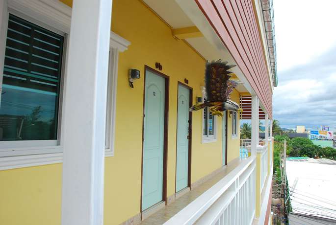 Imagen de los exteriores del Hotel Perm Poon Sup Apartment. Foto 7