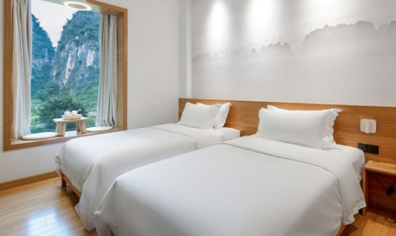 Imagen de la habitación del Hotel Perma Inn. Foto 26