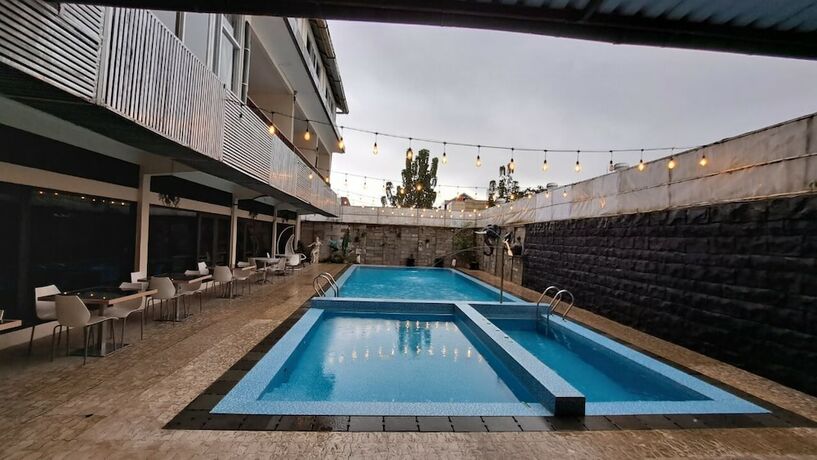 Imagen general del Hotel Permata Hijau. Foto 2