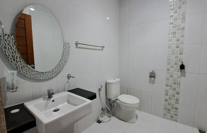 Imagen general del Hotel Permata Hijau. Foto 13