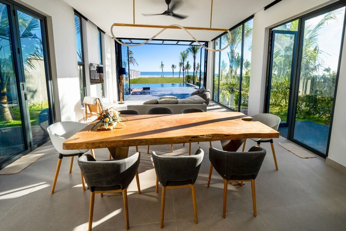 Imagen de la habitación del Hotel Perolas Villas Resort. Foto 12