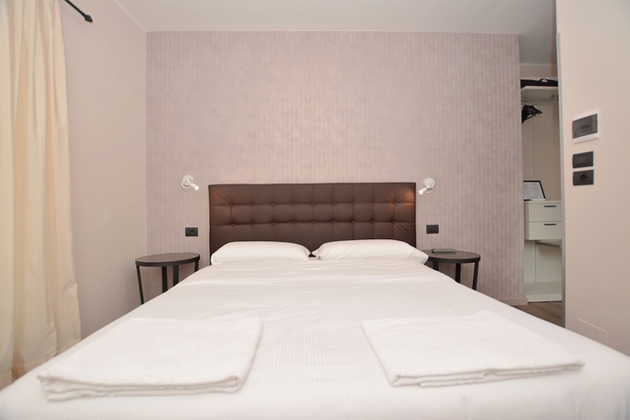 Imagen de la habitación del Hotel Perpoin. Foto 5