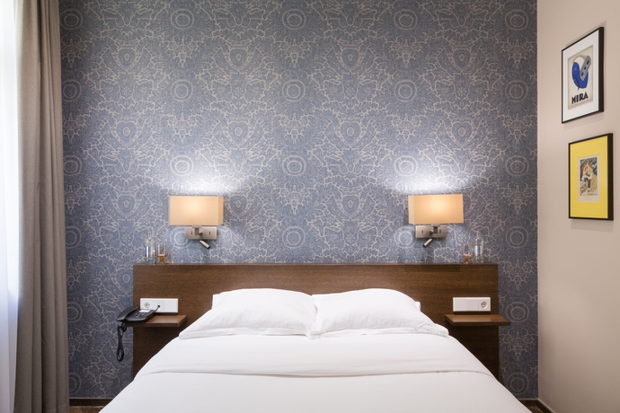 Imagen de la habitación del Hotel Perrin. Foto 2