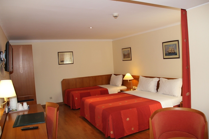 Imagen de la habitación del Hotel Perrin. Foto 13