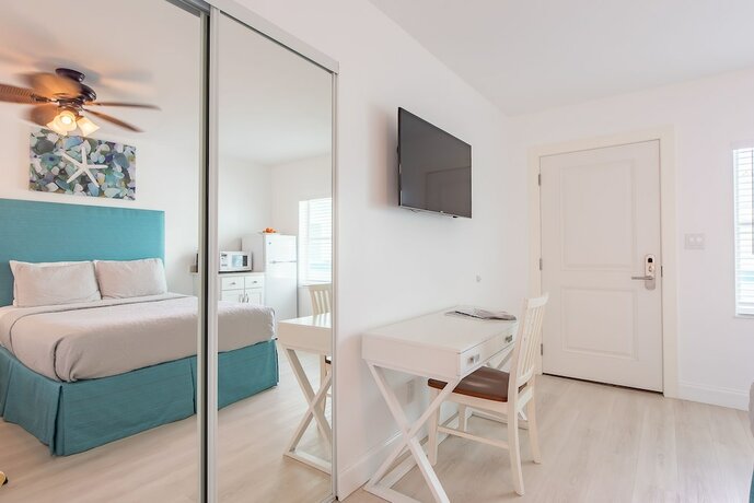Imagen de la habitación del Hotel Perroquet Fort Lauderdale Beach. Foto 11