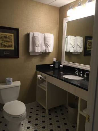 Imagen de la habitación del Hotel Perry. Foto 3