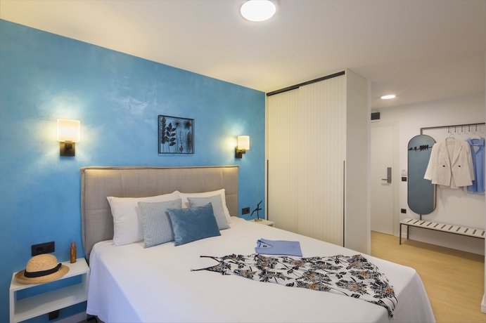 Imagen de la habitación del Hotel Perseus Budva. Foto 8