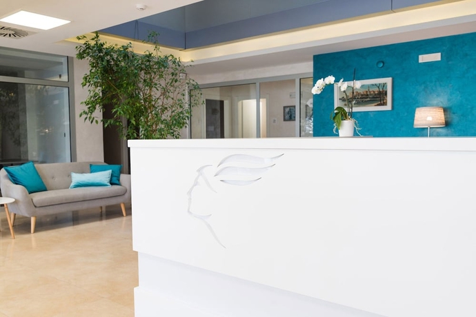 Imagen de los interiores del Hotel Perseus Budva. Foto 14