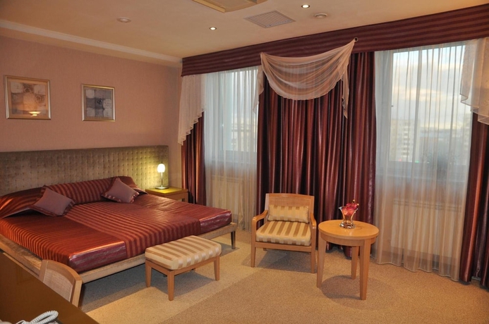 Imagen de la habitación del Hotel Persona. Foto 6