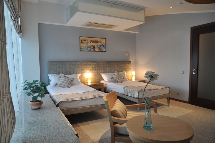 Imagen de la habitación del Hotel Persona. Foto 13
