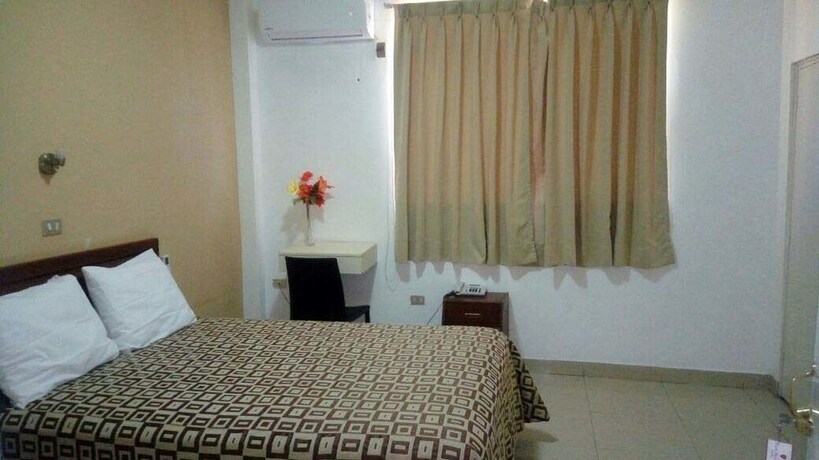 Imagen de la habitación del Hotel Peru Hosting Talara. Foto 3